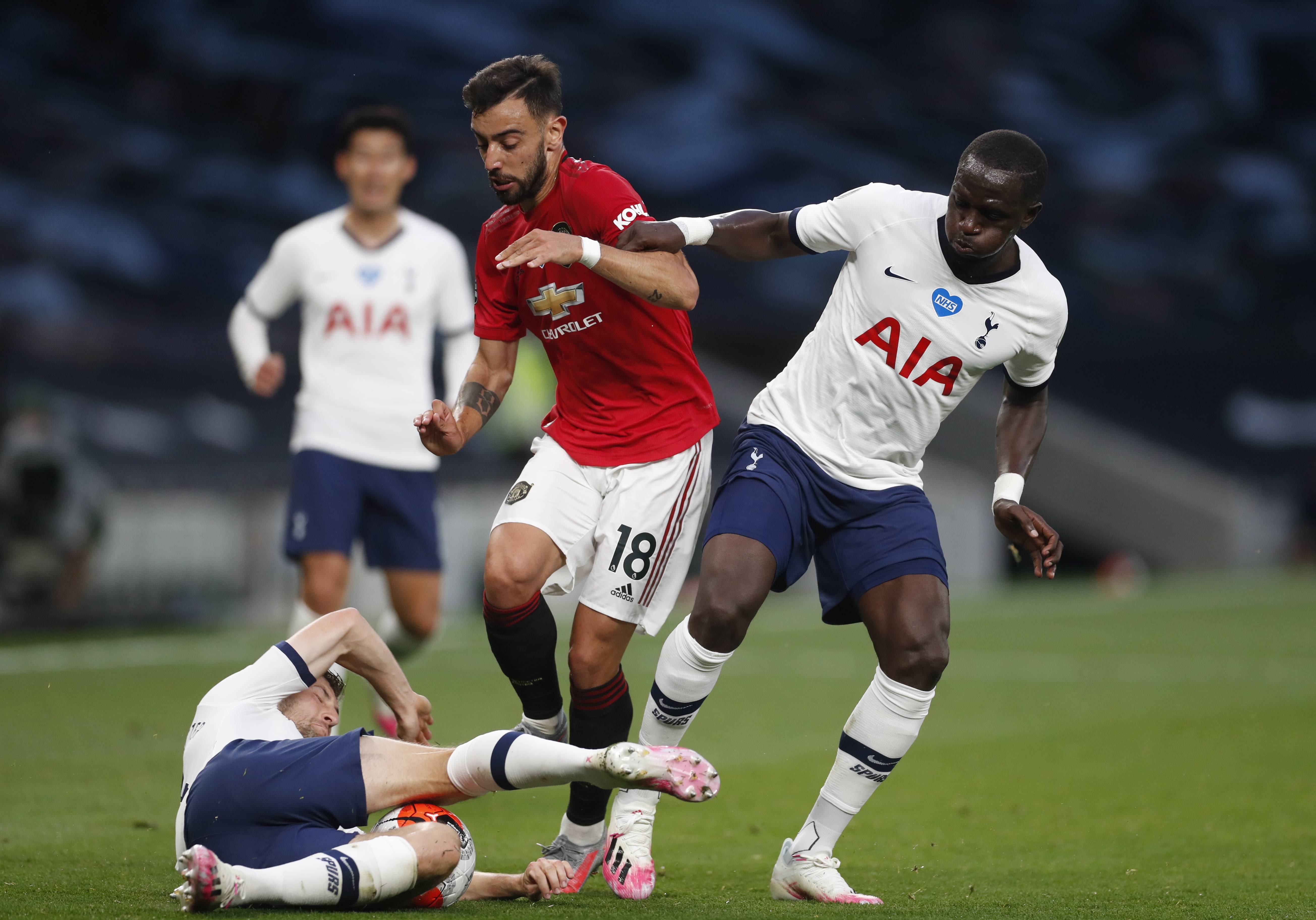 他吸引关注 他吸引关注